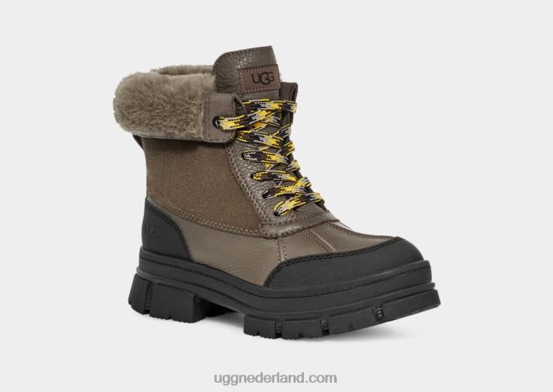 vrouwen leisteen UGG Ashton Addie 686ZP40