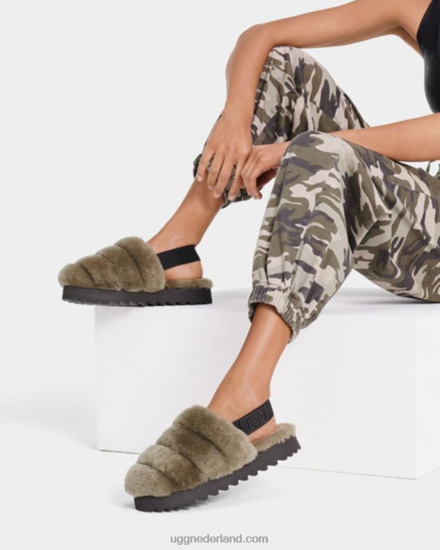 vrouwen verbrande olijf UGG super pluizige pantoffel 686ZP801