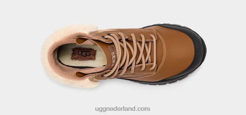 vrouwen kastanje UGG Yose Fluff v2 686ZP562